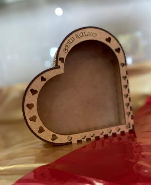 CAIXA MDF CORAÇÃO COM TAMPA 10CM X 10CM      